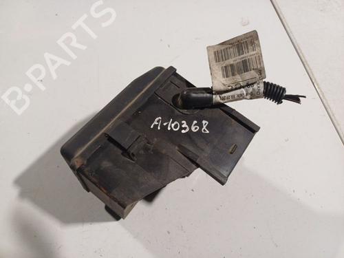 fuse-box-opel-astra-g-hatchback-t98-1998-1999-2000-2001-2002-2003-2004-2005-2006-2007-2008-2009-32571316 main image