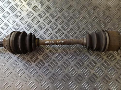 Used Left front driveshaft Left front driveshaft HYUNDAI SONATA III (Y-3) 2.0 i (95 hp) 35674096 35674096