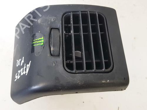 Used Air vent Air vent VW GOLF III (1H1) 1.6 (75 hp) 32883408 32883408