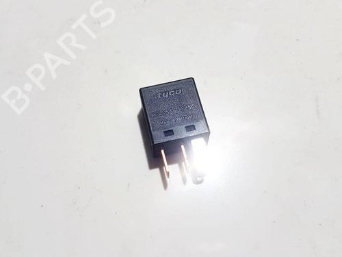 Used Electronic sensor Electronic sensor MITSUBISHI COLT VI (Z3_A, Z2_A) 1.1 (Z31A, Z32A) (75 hp) 33103788 33103788