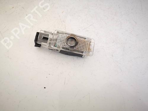 interior-roof-light-mercedes-benz-c-class-w203-2000-2001-2002-2003-2004-2005-2006-2007-34770534 main image