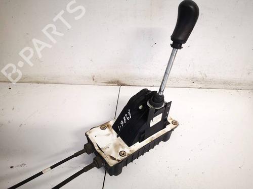 Selector da caixa Selector da caixa RENAULT MEGANE II (BM0/1_, CM0/1_) 1.4 16V (BM0B, CM0B) (98 hp) 35157857 35157857