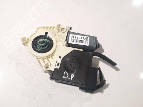 Used Right front window motor Right front window motor 34744576 34744576