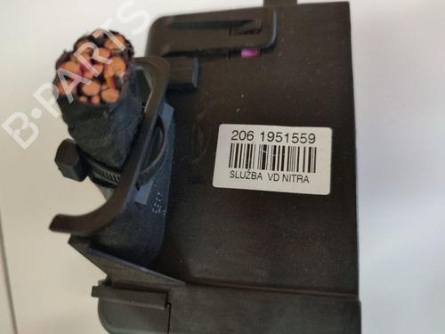 Fuse box VW PASSAT B6 (3C2) 1.9 TDI | BP34203859E1  - Image 5