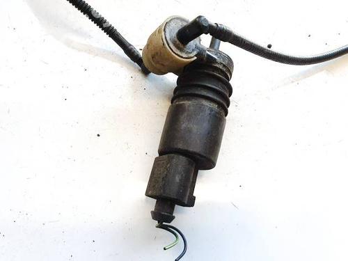 Used Washer pump Washer pump VW PASSAT B7 (362) 1.6 TDI (105 hp) 34901638 34901638