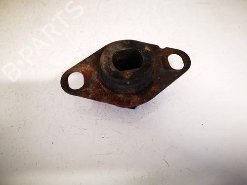 Used Engine mount Engine mount RENAULT SCÉNIC I MPV (JA0/1_, FA0_) 1.9 dCi (JA05, JA1F) (102 hp) 32550233 32550233
