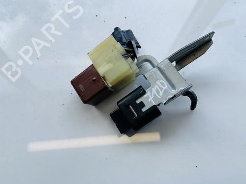 Used Electronic sensor Electronic sensor TOYOTA AVENSIS VERSO (_M2_) 2.0 D (CLM20_, CLM20R) (116 hp) 32877494 32877494