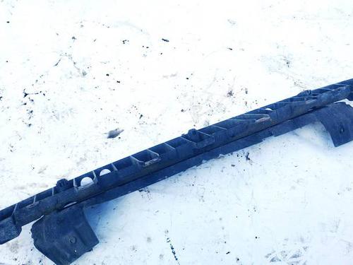 Used Front bumper bracket Front bumper bracket 35072118 35072118