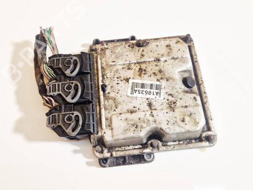 Used Engine control unit (ECU) Engine control unit (ECU) RENAULT LAGUNA II (BG0/1_) 1.9 dCi (BG08, BG0G) (120 hp) 32562790 32562790