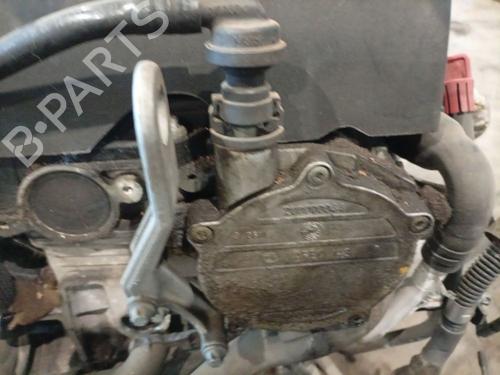 Used Vacuum pump Vacuum pump MERCEDES-BENZ C-CLASS (W203) C 200 Kompressor (203.042) (163 hp) 36586244 36586244