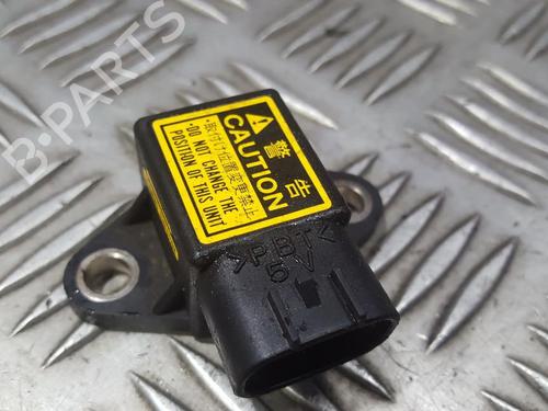 Used Electronic module Electronic module TOYOTA RAV 4 II (_A2_) 2.0 (ACA26) (150 hp) 33497770 33497770