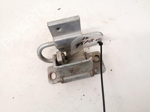 hingedoor-check-strap-audi-a4-b5-8d2-1994-1995-1996-1997-1998-1999-2000-2001-32908387 main image