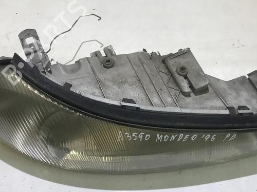 Used Right headlight Right headlight FORD MONDEO II (BAP) 1.8 i (115 hp) 35668490 35668490