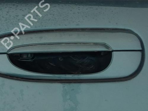 Used Rear left exterior door handle Rear left exterior door handle MAZDA 626 IV Hatchback (GE) 2.0 D GLX Comprex (GEFP) (75 hp) 35880119 35880119