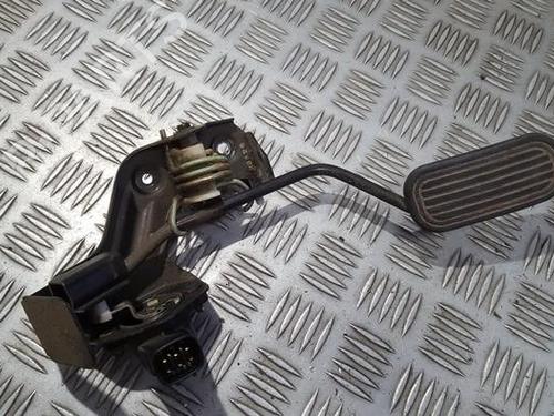 Used Pedal Pedal TOYOTA AVENSIS VERSO (_M2_) 2.0 D (CLM20_, CLM20R) (116 hp) 35710888 35710888