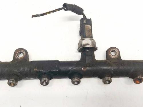 Used Injection rail Injection rail VOLVO V50 (545) 2.0 D (136 hp) 35331501 35331501