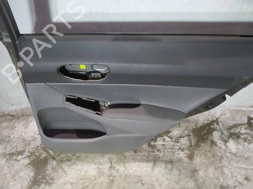 Bageste højre beklædning Bageste højre beklædning HONDA CIVIC VIII Hatchback (FN, FK) 1.8 (FN1, FK2) (140 hp) 35064551 35064551