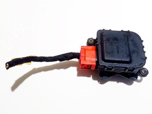 electronic-module-vw-passat-b5-variant-3b5-1997-1998-1999-2000-2001-33101241 main image