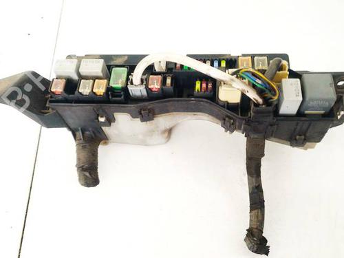 Used Fuse box Fuse box TOYOTA AVENSIS (_T25_) 2.0 D-4D (CDT250_, CDT250R) (116 hp) 32599194 32599194