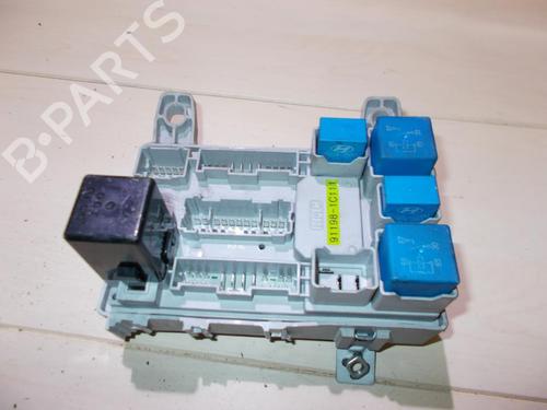 fuse-box-hyundai-getz-tb-2001-2002-2003-2004-2005-2006-2007-2008-2009-2010-2011-33506694 main image