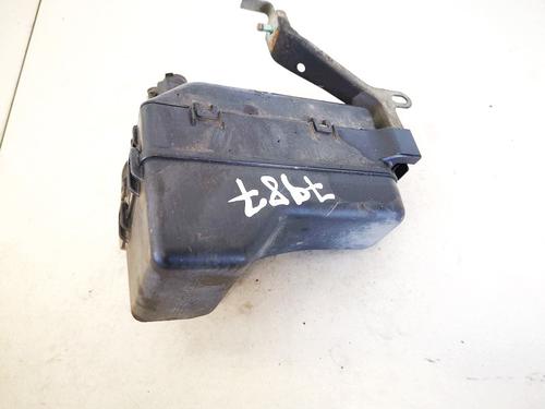 Used Fuse box Fuse box 32912254 32912254