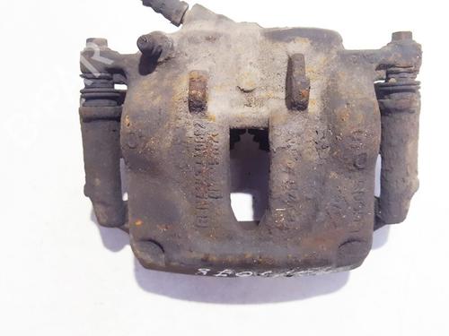 Used Right front brake caliper Right front brake caliper RENAULT TRAFIC II Bus (JL) 1.9 dCI 100 (JL0C, JL0K) (101 hp) 35854965 35854965