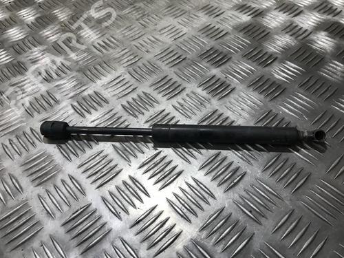 tailgate-lift-support-saab-9-3-ys3d-1998-1999-2000-2001-2002-2003-35670555 main image