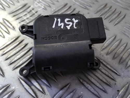 Used Electronic module Electronic module SEAT ALTEA (5P1) 1.9 TDI (105 hp) 33493964 33493964