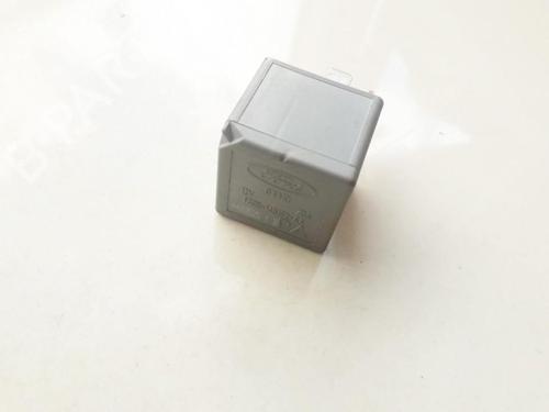 other-ford-focus-i-daw-dbw-1998-1999-2000-2001-2002-2003-2004-2005-2006-2007-2008-2009-33523316 main image