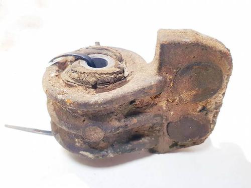 Used Engine mount Engine mount VOLVO V70 I (875, 876) 2.5 TDI (140 hp) 32556786 32556786