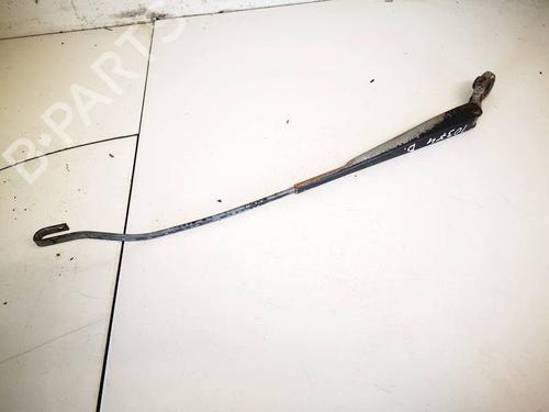 Used Front windshield wiper arm RENAULT MEGANE I (BA0/1_) 1.6 e (BA0F, BA0S) (90 hp) 32577167