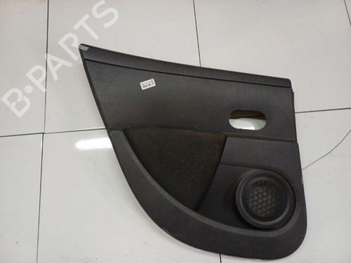 Bageste venstre beklædning Bageste venstre beklædning RENAULT CLIO III (BR0/1, CR0/1) 1.5 dCi (82 hp) 36658027 36658027