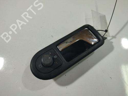 front-right-interior-door-handle-audi-a4-b5-8d2-1994-1995-1996-1997-1998-1999-2000-2001-34842683 main image
