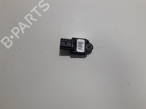 Used Electronic module Electronic module TOYOTA AVENSIS (_T25_) 2.0 D-4D (ADT250_, ADT250R) (126 hp) 33506146 33506146