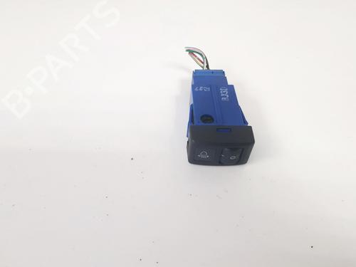 switch-mazda-premacy-cp-1999-2000-2001-2002-2003-2004-2005-35561744 main image