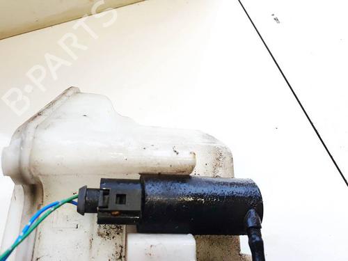 washer-pump-toyota-yaris-_p9_-2005-2006-2007-2008-2009-2010-2011-2012-2013-2014-35167538 main image