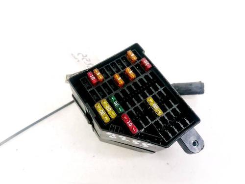 fuse-box-vw-passat-b6-3c2-2005-2006-2007-2008-2009-2010-2011-32919899 main image