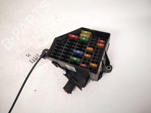 Used Fuse box VW PASSAT B6 (3C2) 2.0 TDI (140 hp) 32904854