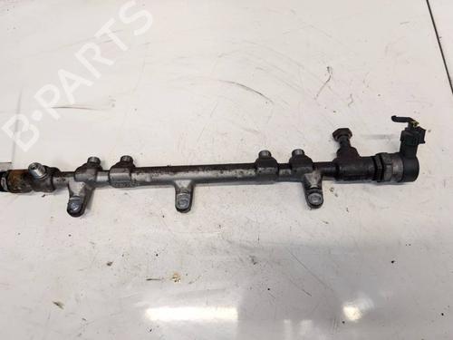 Used Injection rail Injection rail 34812442 34812442