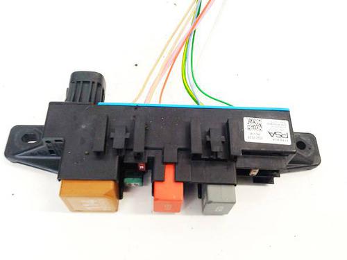 fuse-box-opel-astra-l-ov5-2021-34712502 main image