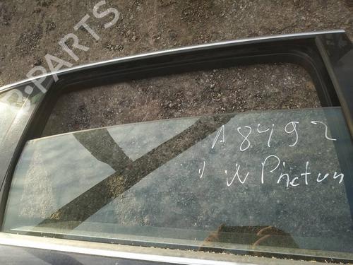 Used Rear right door window Rear right door window 35357234 35357234