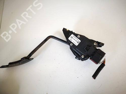 Used Pedal Pedal OPEL AGILA A (H00) 1.3 CDTI (F68) (70 hp) 35233602 35233602