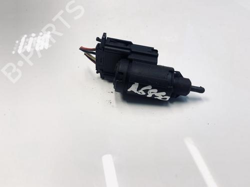 Used Electronic module Electronic module VW GOLF IV (1J1) 1.9 TDI (110 hp) 35555730 35555730