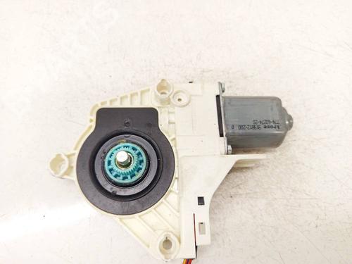 Left rear window motor AUDI A4 B8 (8K2) 2.0 TDI | BP37625702E23 - Image 2