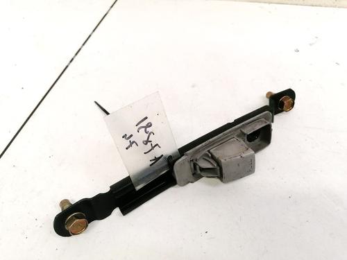 sttte-nissan-primera-hatchback-p12-2002-32899850 main image