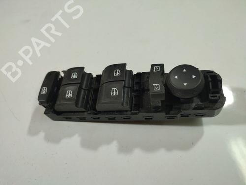Used Switch Switch RENAULT MEGANE III Hatchback (BZ0/1_, B3_) 1.6 16V (BZ1B, BZ1H) (110 hp) 32550532 32550532