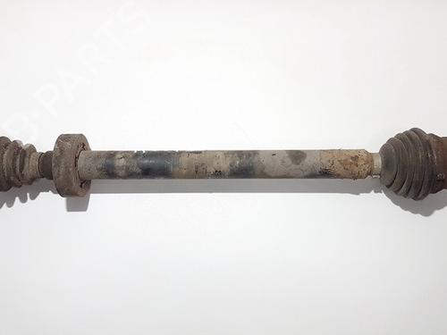 Used Right front driveshaft Right front driveshaft VW GOLF III (1H1) 1.9 SDI (64 hp) 35579965 35579965