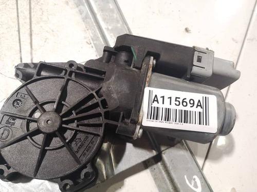 Used Right rear window motor Right rear window motor 39041394 39041394