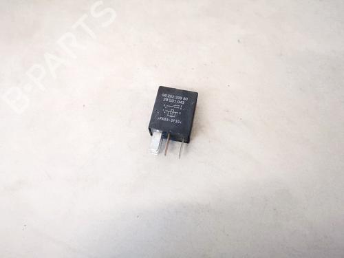 Used Electronic sensor Electronic sensor CITROËN XSARA (N1) 1.9 TD (90 hp) 32882502 32882502