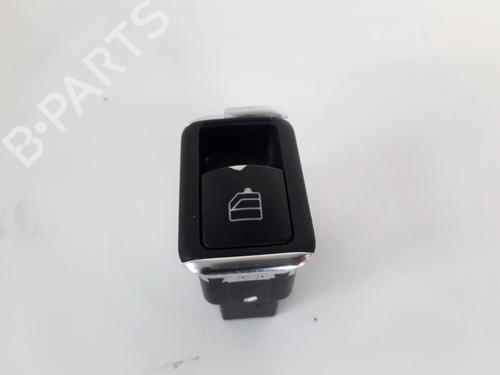 switch-mercedes-benz-c-class-w204-2007-2008-2009-2010-2011-2012-2013-2014-2015-33069546 main image